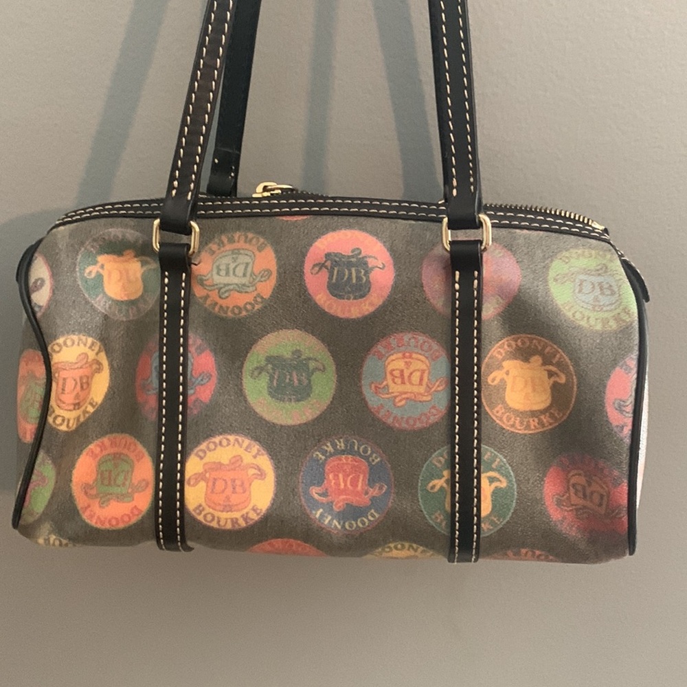 Dooney & Bourke bag. Blue interior lining - Picture 4 of 8